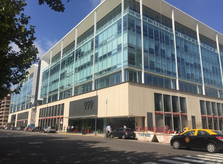 Oficinas en alquiler — RealXpertAI