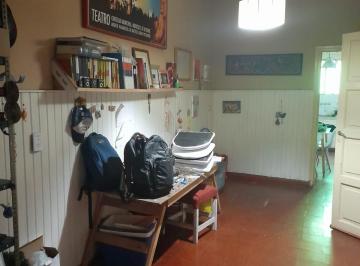 Casa de 5 ambientes, Córdoba · Vendo Casa en Alta Cordoba - Fragueiro 1200 - Dos Dorm. - Garage