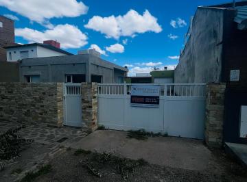 Casa de 2 ambientes, Playa Unión · Venta Casa de Veraneo Sobre Arteria Principal Playa Unión