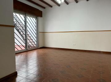 PH · 45m² · 2 Ambientes · PH de 2 Amb en Pb Al Fondo con Patio