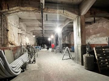 Bodega-Galpón · 3687m² · 2 Cocheras · Galpón en Piñeyro - Conesa 1800