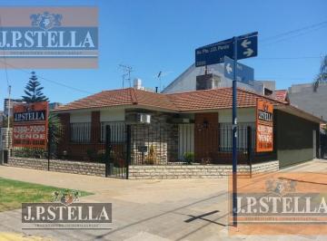 Casa · 180m² · 4 Ambientes · 2 Cocheras · Casa 4 Amb - Lote 198 m² C/cochera - S. Justo (Ctro)