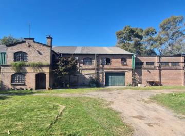 Bodega-Galpón · 1100m² · Galpón Industrial 1100 m² en Fracción 6.772 m² - Baños y Oficinas - 9 de Abril