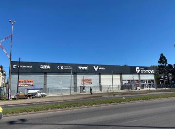 Local comercial · 600m² · Local Comercial Sobre Av 600 m² C/ Estacionamiento - Villa Luzuriaga