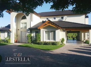 Casa · 350m² · 5 Ambientes · Casa 5 Amb 350 m² Cub. en 2 Plantas / Lote 1500 m² - Las Cañuelas Club de Campo