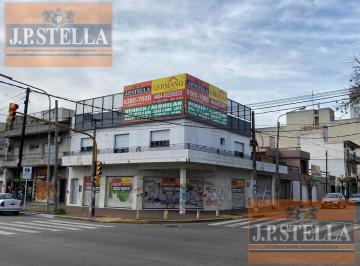Local comercial · 515m² · 8 Ambientes · 1 Cochera · Local en Esquina - Dpto 4 Amb, - Casa 4 Amb y Lote con Mejoras - S. Justo (Ctro)