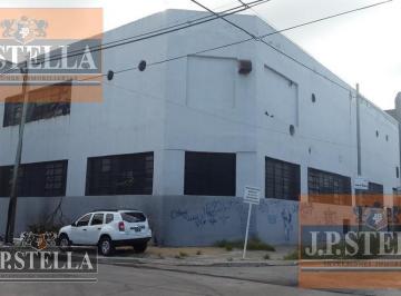 Bodega-Galpón · 1628m² · Vende Depósito / Galpon 1628 m² Cubiertos - Actualmente Alquilado - Lomas del Mirador