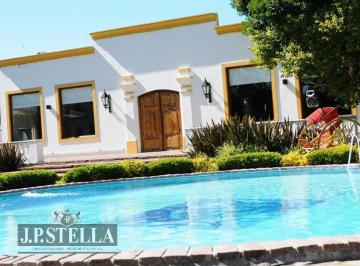 Campo · 577m² · 5 Ambientes · Excelente Estancia 15 Ha C/ 2 Salones de Fiestas - Rafael Castillo