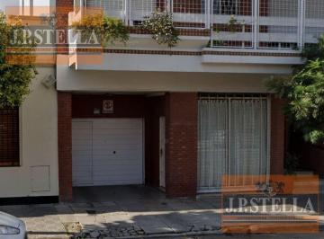Garage · 166m² · 5 Cocheras · 5 Cocheras Alquiladas en Block - 166 m² - Ideal Inversor - Mataderos