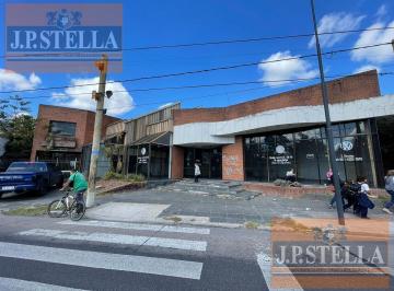 Local comercial · 413m² · Local Comercial de Losa 413 m² S/ Av - Ex Concecionaria - Ituzaingó