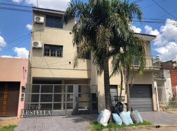 Departamento · 112m² · 4 Ambientes · 1 Cochera · Dpto en Planta Alta - 4 Ambientes con Cochera - Haedo