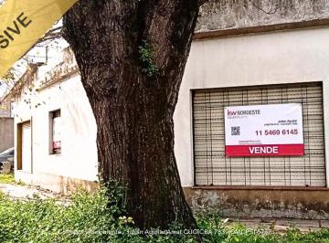 PH · 36m² · 2 Ambientes · 1 Cochera · Casa en Esquina a 7 Cuadras de Est. Lemos – 1 Dorm. Garage y Patio – U$s 47.500 Retasada
