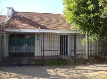 Casa de 3 ambientes, Lomas de Zamora · Chalet 3 Amb. Excelente Ubicación!