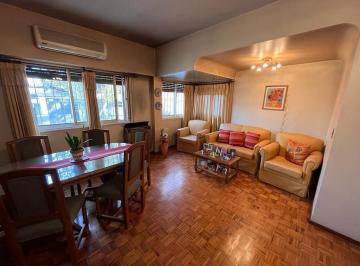 Departamento · 78m² · 3 Ambientes · 1 Cochera · Semipiso de Tres Ambientes con Cochera y Patio, en Venta