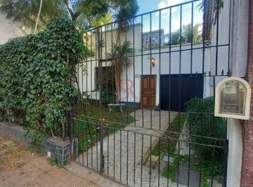 Casa · 120m² · 4 Ambientes · Dn - Casa en Alquiler! Hermosa Zona Residencial
