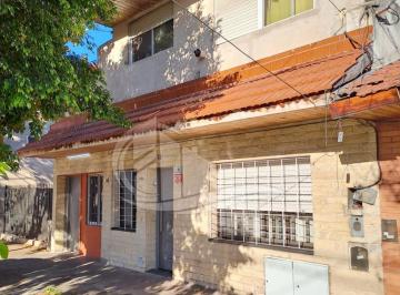 PH · 96m² · 3 Ambientes · PH en Quilmes Oeste