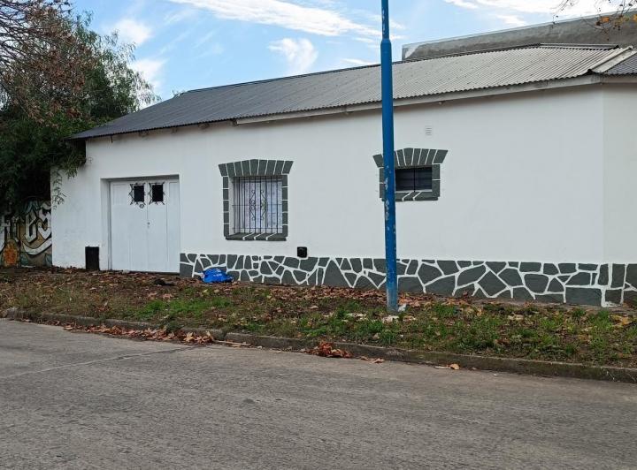 Casa · 80m² · 2 Dormitorios · 1 Cochera