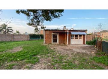 Casa · 50m² · 2 Ambientes · Casa un Dormitorio Roldán Cerca Ruta