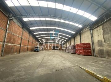 Bodega-Galpón · 1900m² · Excelente Galpon Zona Industrial a m de Panamericana y Av Belgrano