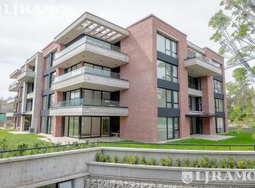 Departamento · 147m² · 4 Ambientes · 1 Cochera · Venta Departamento 4 Ambientes en Lomas de San Isidro