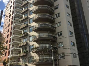Departamento de 5 ambientes, La Matanza · Semipiso de 4 Ambientes con Dependencia y 2 Cocheras - Venta - Ramos Mejía Sur