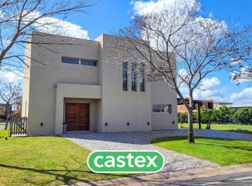 Casa · 161m² · 4 Ambientes · Casa en Venta en El Barrio Vistas de Puertos, Escobar