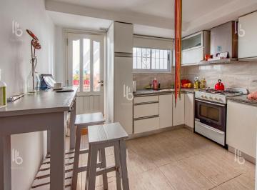 PH · 80m² · 4 Ambientes · 1 Cochera · PH - San Jose