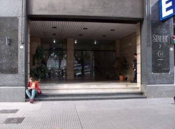 Garage · 10m² · Cochera | Irigoyen, Bernardo de Al 300