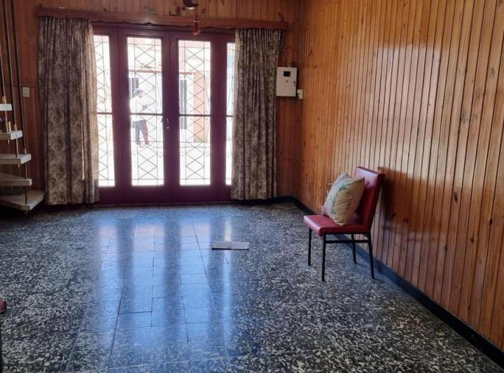 Casa · 130m² · 6 Ambientes · 1 Cochera
