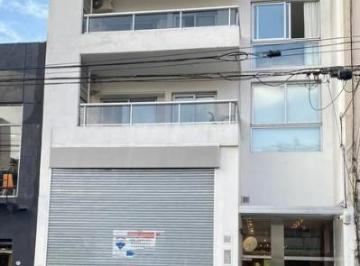 Local comercial · 450m² · 2 Ambientes · Local a La Calle de Doble Altura en Venta - Belgrano
