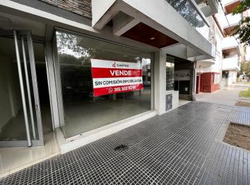 Local comercial , Córdoba · Amplio Local Comercial - Calle 25 de Mayo