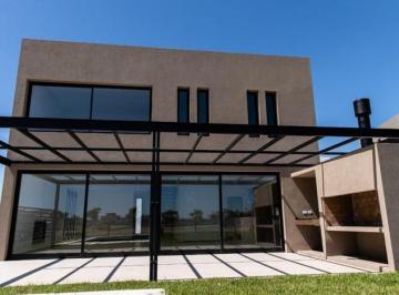 Casa · 178m² · 5 Ambientes · 1 Cochera · Casa a Estrenar en Barrio Los Castaños Nordelta