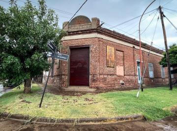 Casa de 6 ambientes, Chacabuco · Imperdible Casona en Rawson Chacabuco