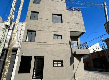 Departamento de 3 ambientes, Avellaneda · En Venta Depto 3 Amb a Estrenar con Patio y Cochera Opcional en Lanus