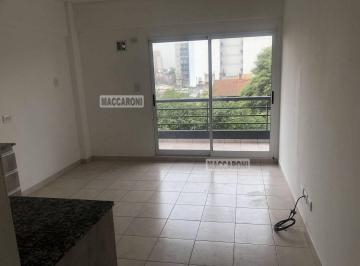 MCO-MCO-3539_2 · Departamento 2 Ambientes. | Av Rivadavia Al 9600
