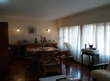 Departamento · 140m² · 4 Ambientes · Tradicional Semipiso, en Pleno Centro de Mar del Plata.
