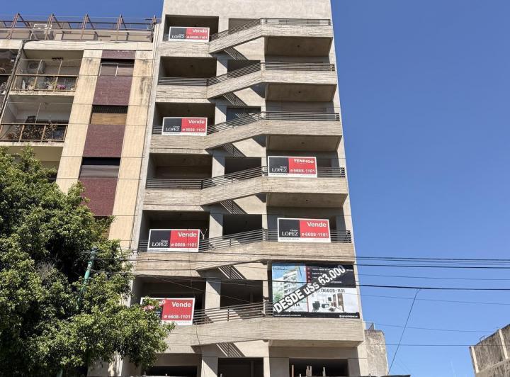 Desarrollo vertical · Queen 14 - Av Constituyentes 3610