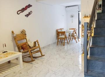 PH · 80m² · 4 Ambientes · 1 Cochera · Duplex en San Bernardo