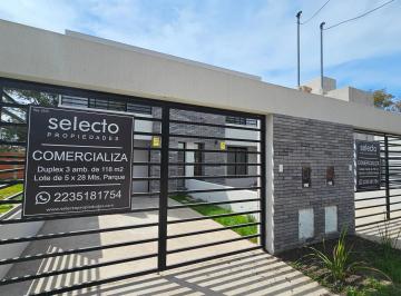 PH de 3 ambientes, Mar del Plata · En Venta. Dúplex 3 Ambientes con Entrada de Auto y Parque. Barrio San Jerónimo.