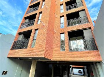 Departamento de 2 ambientes, Morón · Depto 2 Amb - Balcon con Parrilla - a Estrenar - Centrico // Suipacha 255