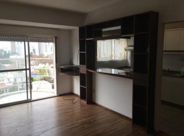 Departamento · 40m² · 2 Ambientes · 1 Cochera · Av H. yrigoyen 7252 6 B