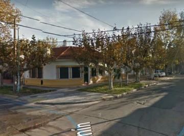 Casa · 130m² · 6 Ambientes · 1 Cochera · Casa - Lomas de Zamora Este