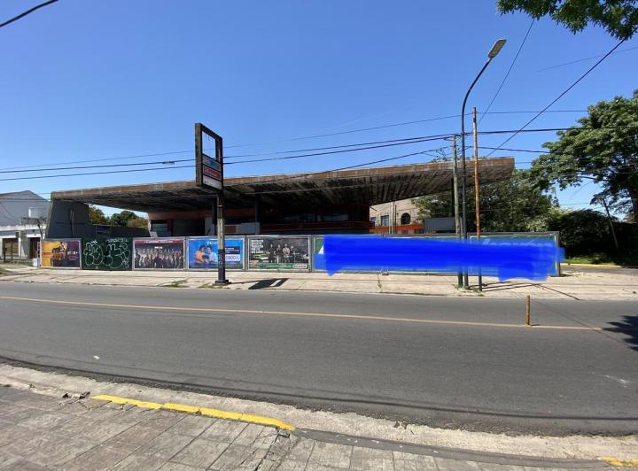 Local comercial · 658m²