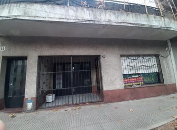 Casa de 6 ambientes, La Paternal · Casa/ Terreno Lote Usam en Paternal Pb + 5 Pisos + 2 Retiros