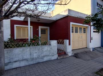 Casa de 3 ambientes, Córdoba · ¡Retasado! Casa de Dos Dorm. en Altos de General Paz - Cochera - Amplio Patio