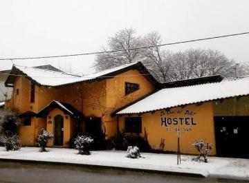 Casa · 325m² · 10 Ambientes · 1 Cochera · Hostel en Venta - El Bolsón - La Patagonia