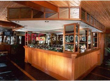 Hotel de 50 ambientes, San Carlos de Bariloche · Hotel - Bariloche