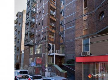Oficina comercial · 60m² · 1 Cochera · Oficina con Cochera Ideal Consultorio