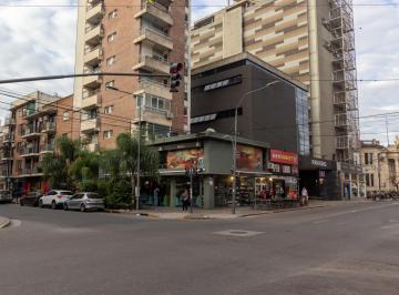 Local comercial · 251m² · Santa Fe y Vera Mujica - Venta de Local en Rosario