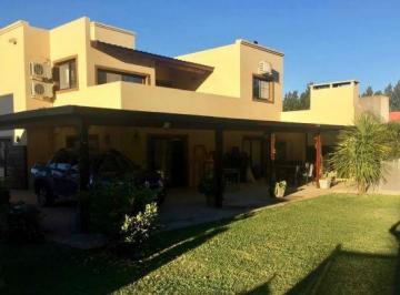 FRS-FRS-368_2 · Casa 5 Ambientes. | Malibú - San Vicente